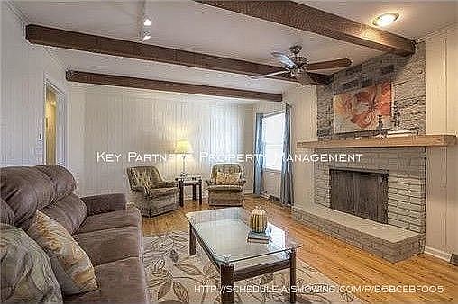 5th image of 9520 Connell Dr