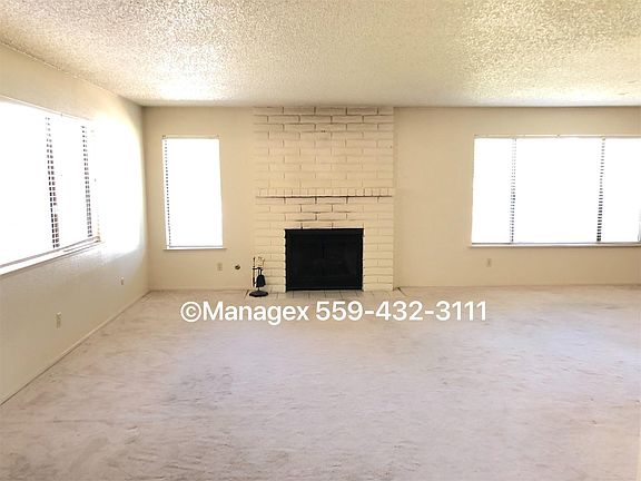 3rd image of 253 W San Jose Ave