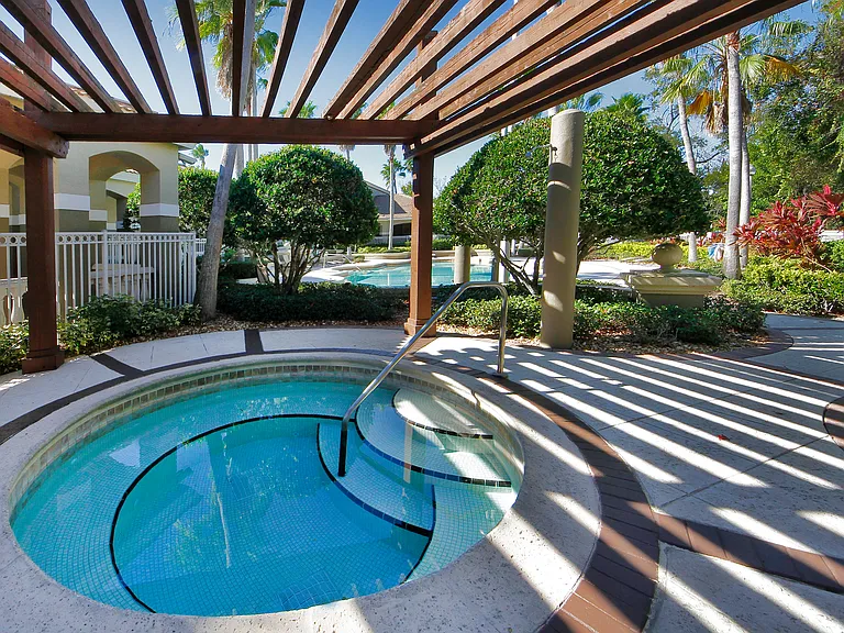 Via Tuscany Apartments — Photo 6