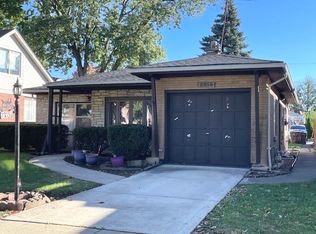 2359 Northgate Ave, North Riverside, IL 60546