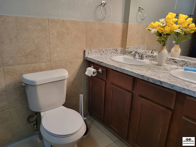 8625 Stockdale Ave — Photo 8