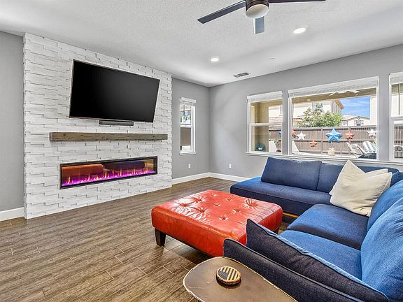 5th image of 9925 Atrio Cir