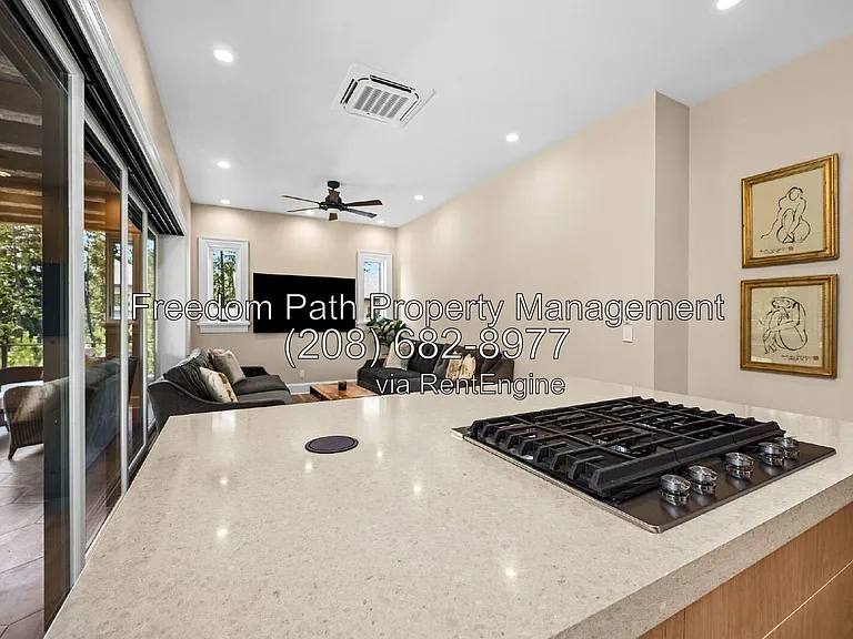 149 Clearwater Ln — Photo 9