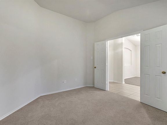 5th image of 1437 Silver Spur Dr