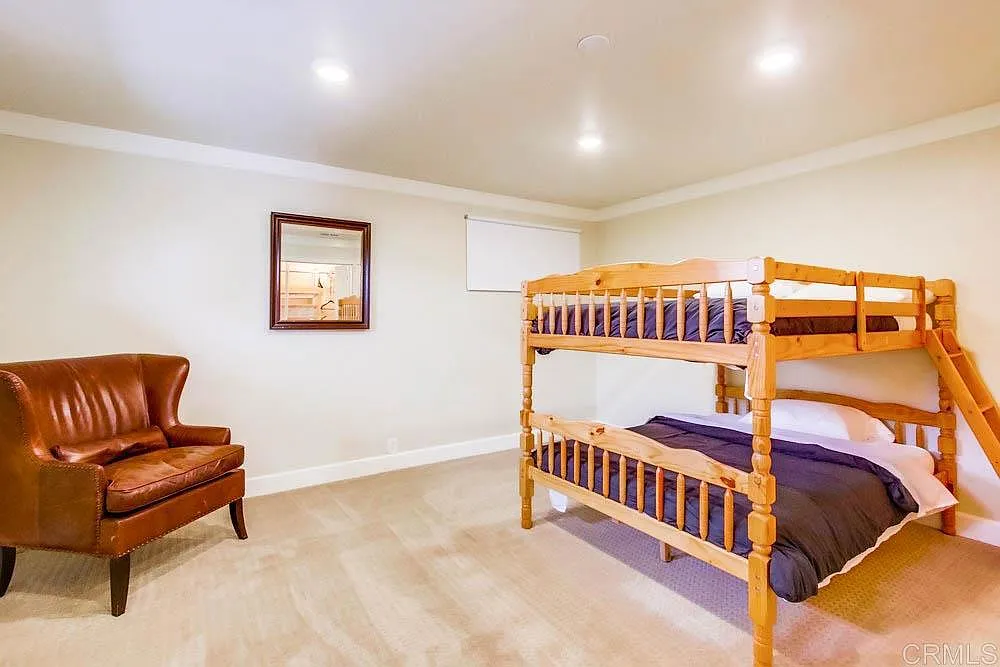 1 bed, 1.0 bath, 600 sqft, $8,250 — Photo 4