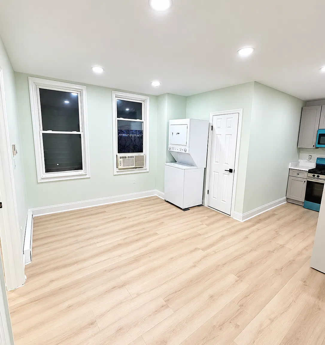 145 Nelson Ave — Photo 2