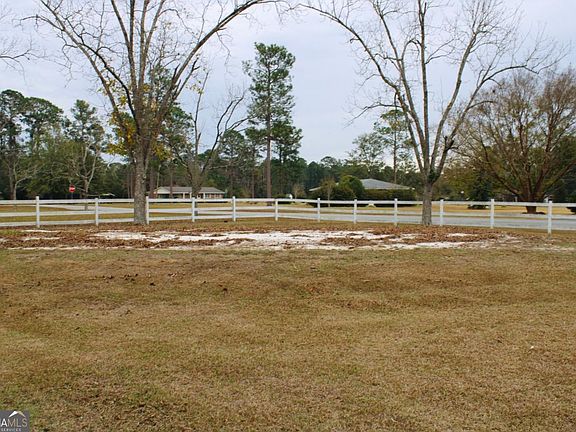 5th image of 125 Trailwood Rd