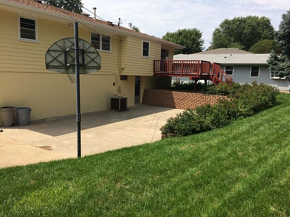 3rd image of 2267 S 133rd Ave