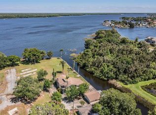 2620 Trent Rd, Palm Harbor, FL 34684