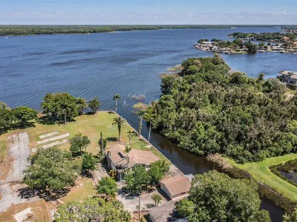 2620 Trent Rd, Palm Harbor, FL 34684