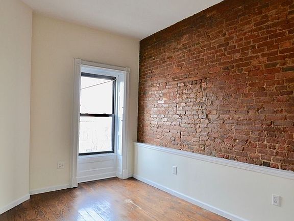 4th image of 150 Herkimer St #4