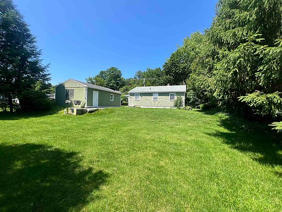 4th image of 140 Dorr Drive