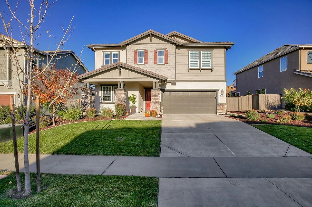 3541 Landsdale Way photo 1