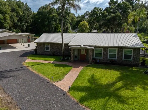 210 Westlake Dr, Lake Helen, FL 32744