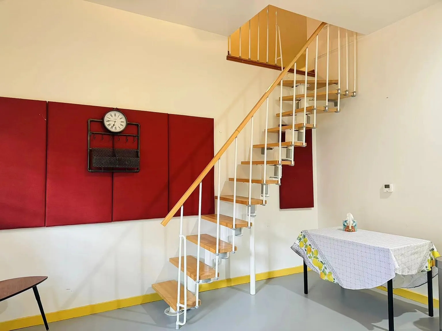 1815 Oak View Ln — Photo 4
