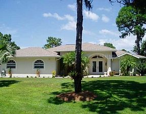 2nd image of 934 Bayshore Dr
