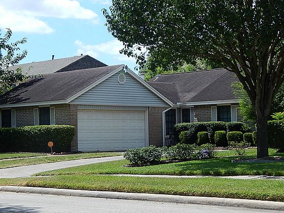 3rd image of 5118 Kleinbrook Dr
