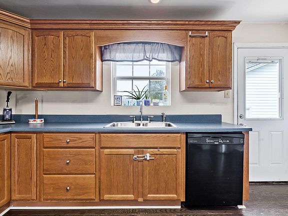 4th image of 5055 Old Georgetown Trl NW #5