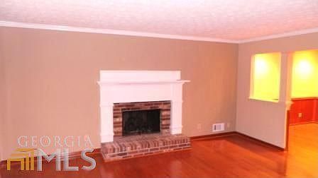 3rd image of 2710 Westminister Ln NW