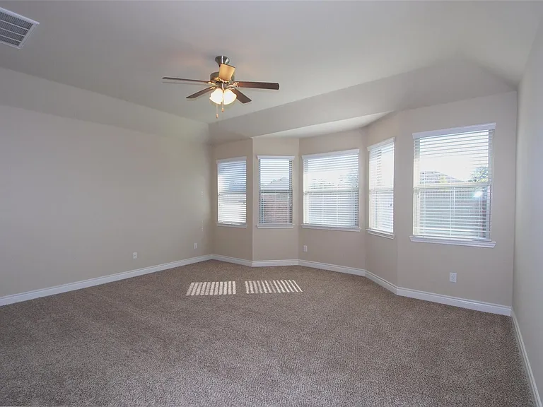 5607 S Denham Ridge Ln — Photo 22