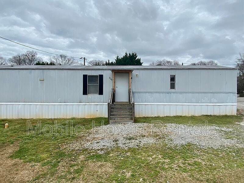 1st image of 727 Greenville Dr Lot 8