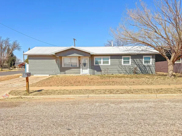301 Belmont Cir, Denver City, TX 79323