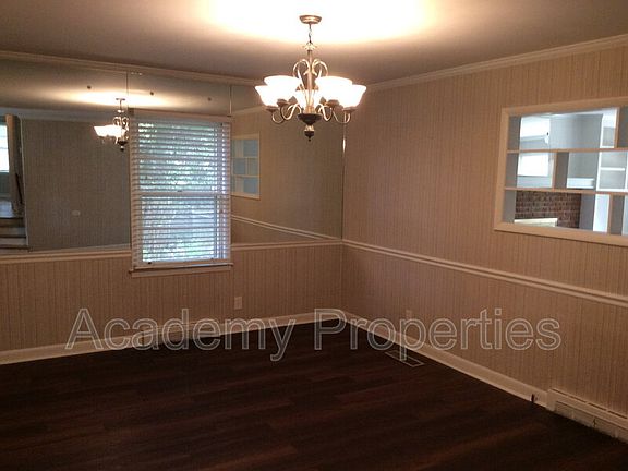 4th image of 209 Decatur Rd