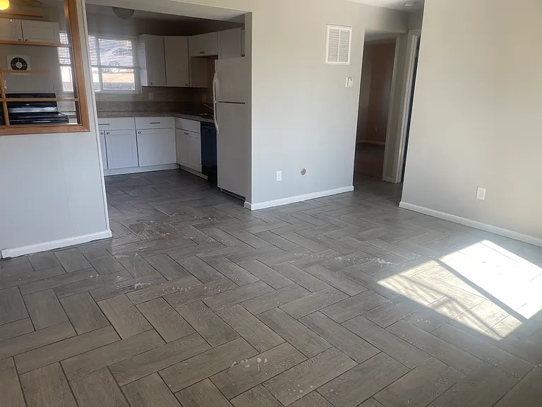 5677 W 27th Ave #1 — Photo 2