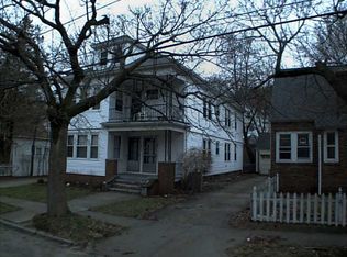 27 Higgins Ave, Providence, RI 02908