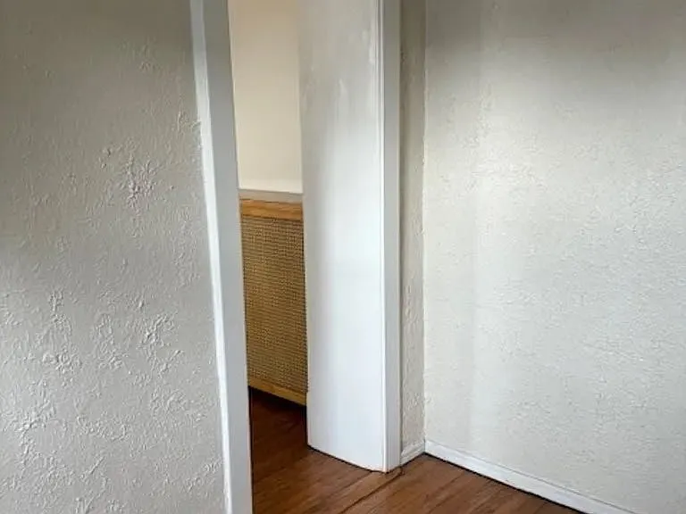 847 Hannah Ave #1RB — Photo 10