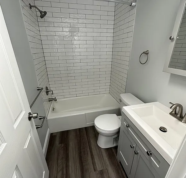 902 Erdner Ave #5 — Photo 1