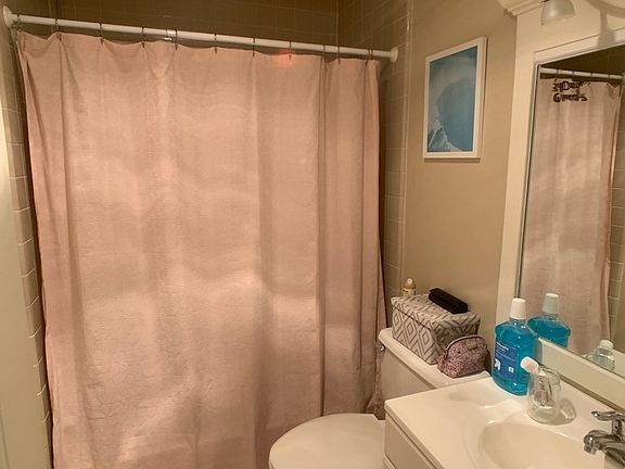 5th image of 1600 S 13th St APT 2F