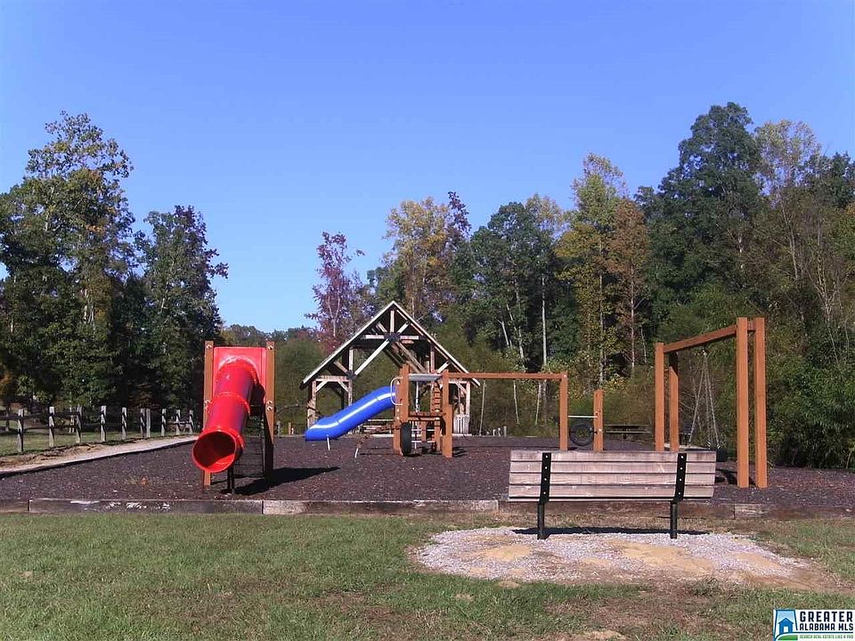 2nd image of 2752 Rosebay Ln