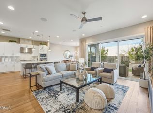 1576 N 68th Pl, Scottsdale, AZ 85257