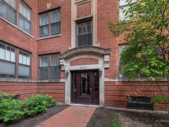 2nd image of 2707 N Mildred Ave APT 2C