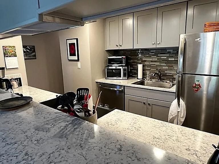 620 S 7th Ave #D-247 — Photo 2