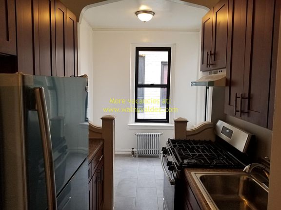 5th image of 35 E 208th St APT 6B