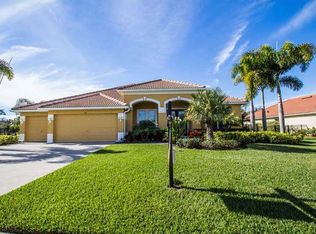 321 Royal Bonnet Dr, Apollo Beach, FL 33572