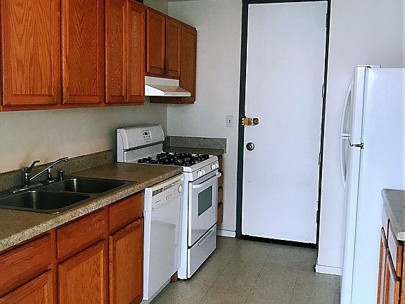 5th image of 6700 S South Shore Dr APT 18A