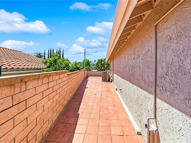 29222 Bobolink Dr — Photo 19