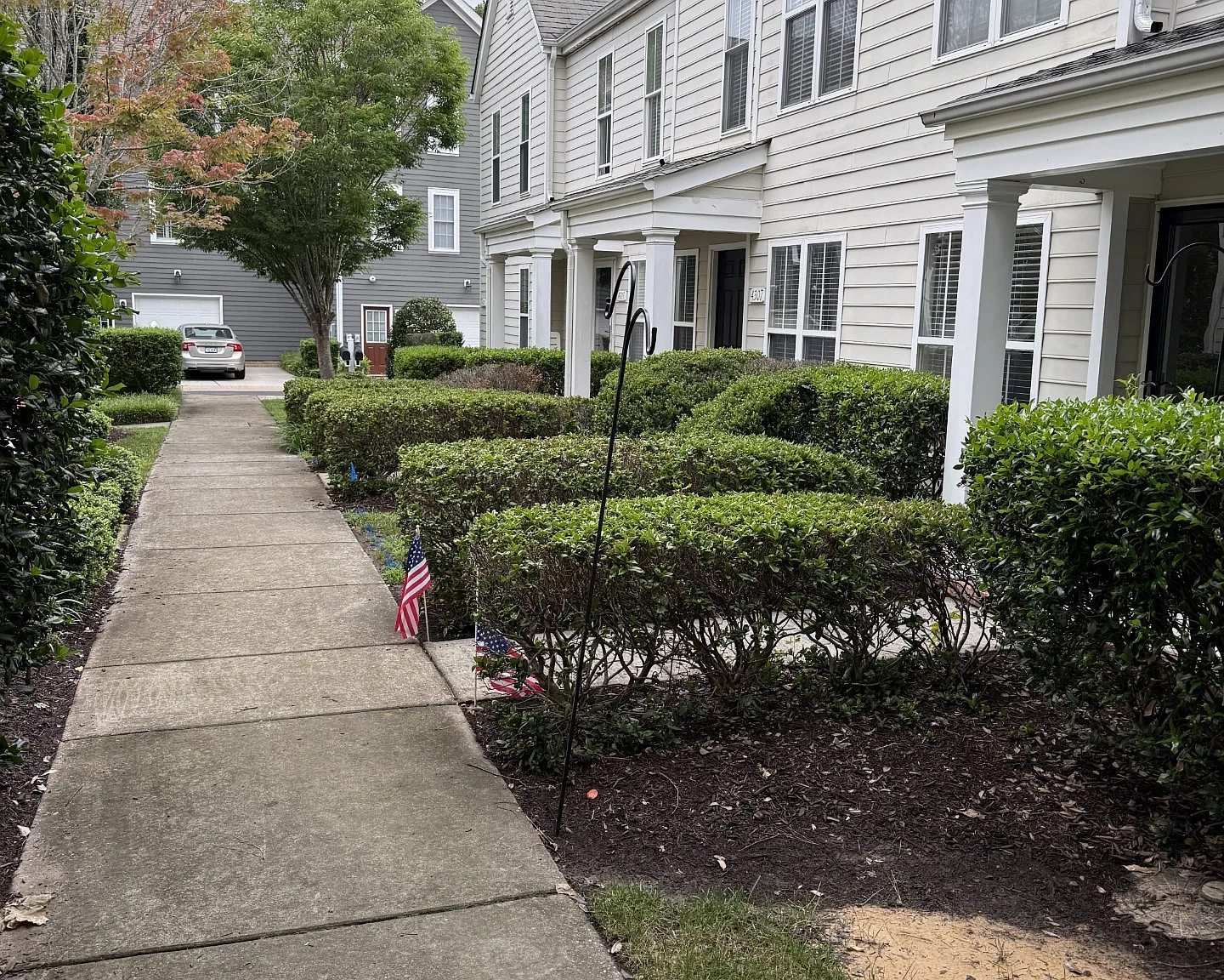 2 bed, 2.5 bath, 1000 sqft, $2,200 — Photo 2