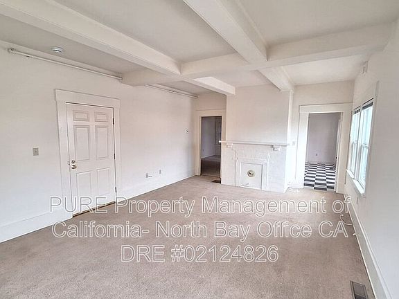 4th image of 312 Washington St APT 2