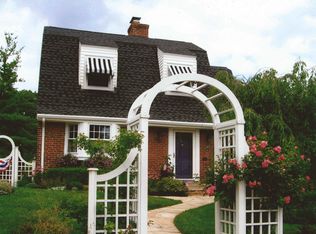 907 Clayton Ct, Bellevue, KY