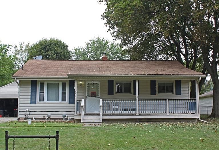 1st image of 5423 Woodlawn Dr