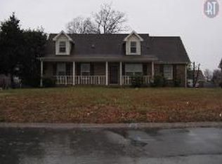 209 Millstone Cir, Clarksville, TN 37042