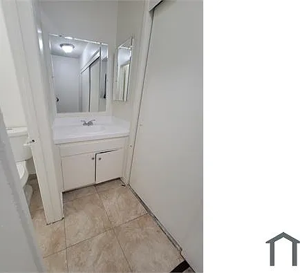 830 S Westlake Ave #226 — Photo 5
