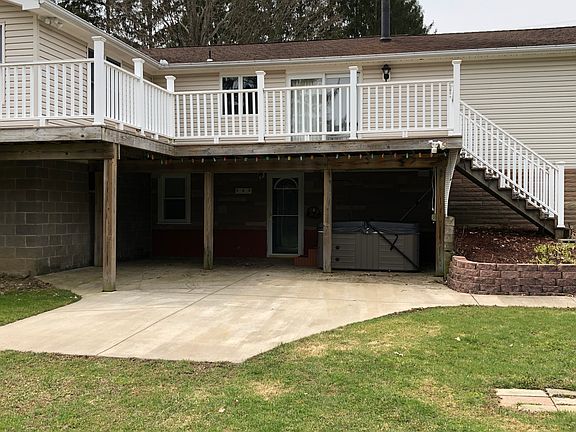 Full back of house deck