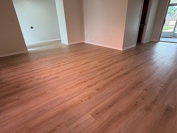 2nd image of 3024 BLOWN FEATHER LANE