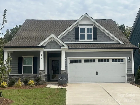 5216 Piedmont Run Rd, Mount Holly, NC 28120