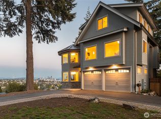 3947 W Barrett Ln, Seattle, WA 98199